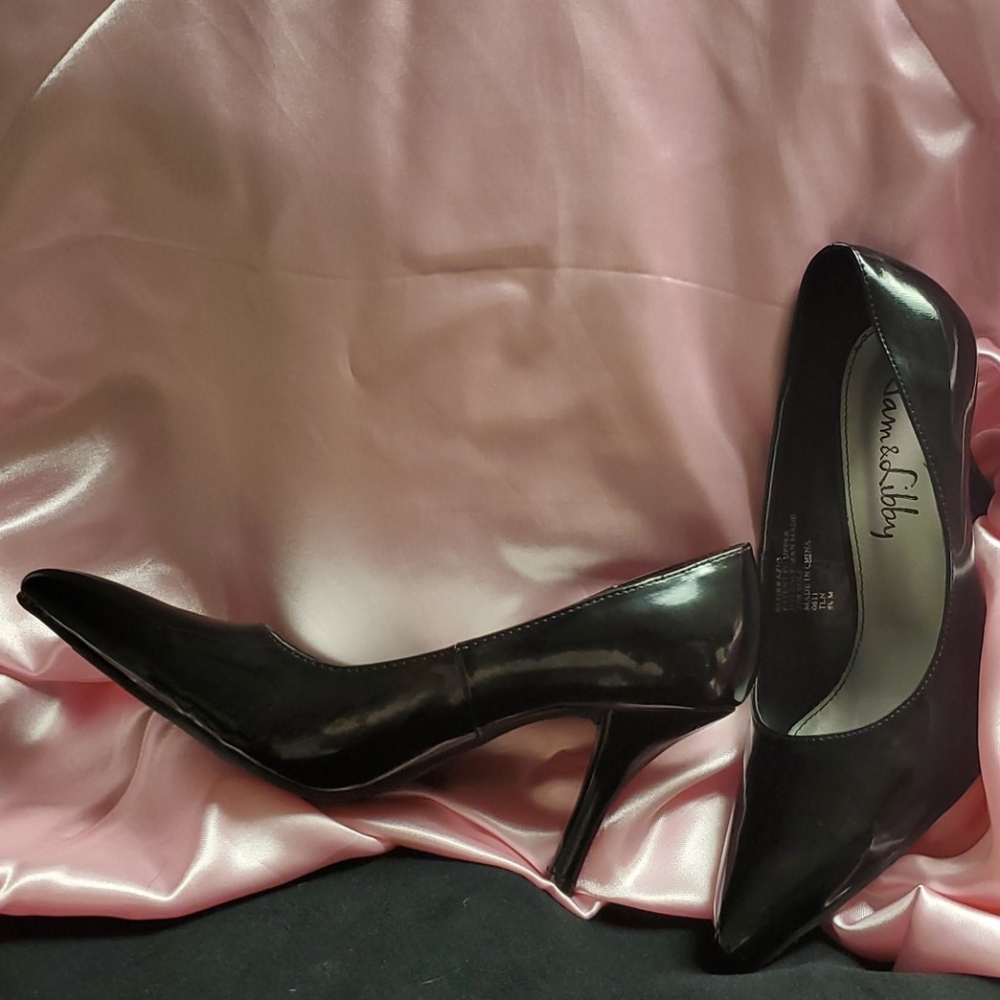 NWT Sam & Libby Patent PU Pumps 8.5